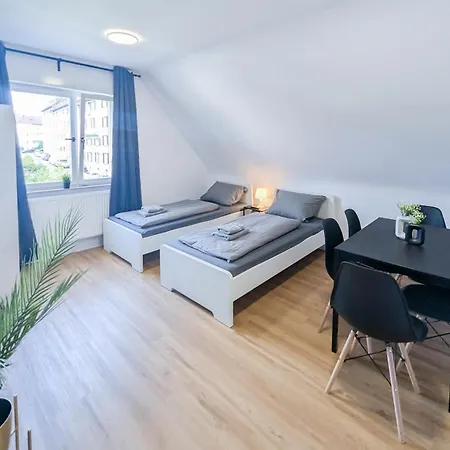 Alfa 3 6 Betten Wasen Mercedesbenz Mhp Arena L Bad I Kueche L Wifi & Smarttv L 3br & 6 Beds L Bathroom L Kitchen Stuttgart