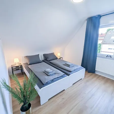 Apartment Alfa 3 6 Betten Wasen Mercedesbenz Mhp Arena L Bad I Kueche L Wifi & Smarttv L 3br & 6 Beds L Bathroom L Kitchen *